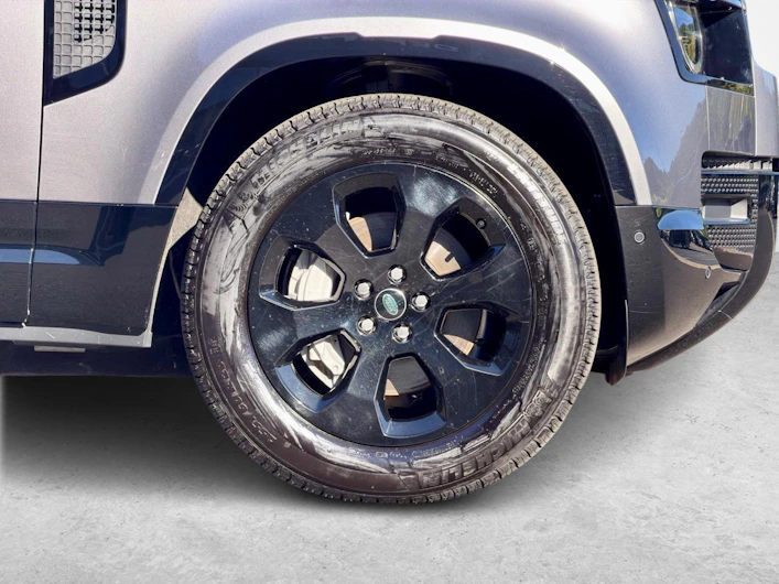 Fahrzeugbild LAND ROVER DEFENDER