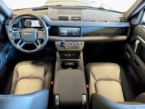 https://vehicle.imgix.net/4314197/38f4fca5-bc8b-4ac9-ac42-856cf14333c2.jpg