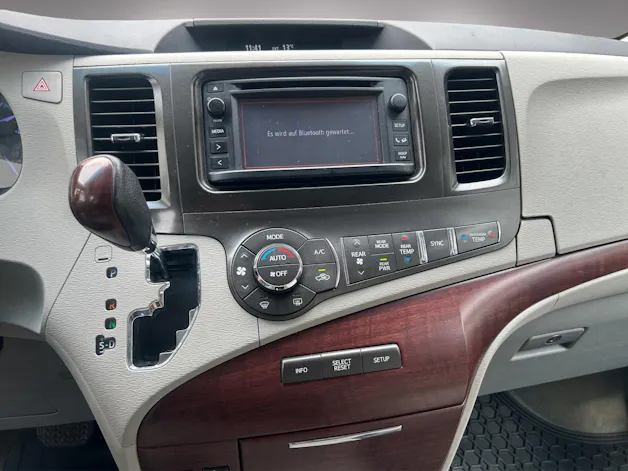 Toyota Sienna 3.5 V6 AWD