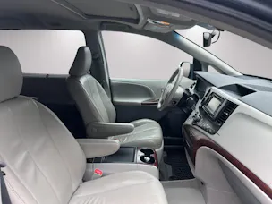 Toyota Sienna 3.5 V6 AWD