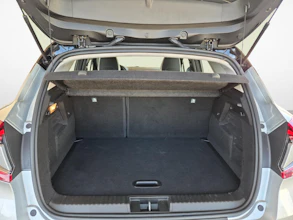 https://vehicle.imgix.net/4314239/253e05ae-1ee8-4795-85f8-1dff43db6d84.jpg