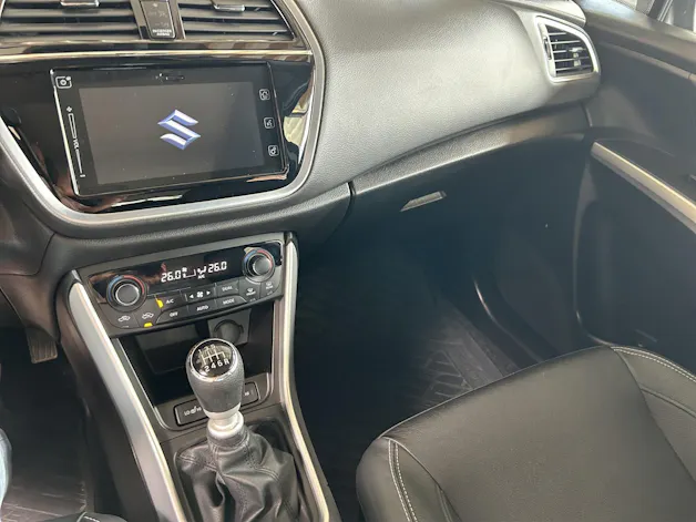 Suzuki SX4 S-Cross 1.4 T Sergio Cellano Top 4x4