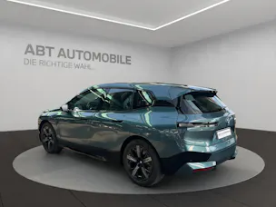 BMW iX xDrive50