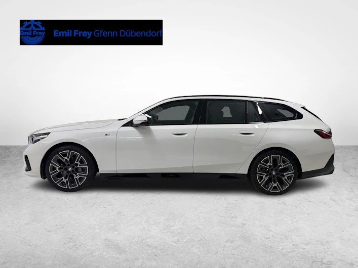 image du véhicule BMW i5