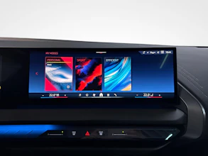 https://vehicle.imgix.net/4314296/0b62cc48-9999-43bc-bcb2-798965081047.jpg