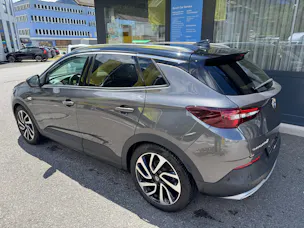 Opel Grandland X 1.6Turbo Ultimate