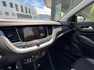 Opel Grandland X 1.6Turbo Ultimate