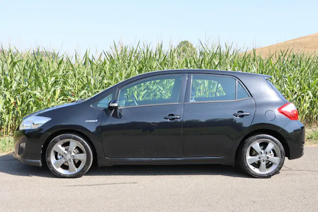 Toyota Auris 1.8 HSD Linea Luna