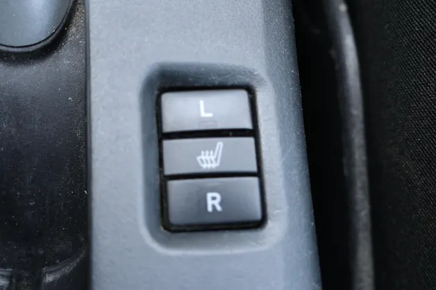Toyota Auris 1.8 HSD Linea Luna