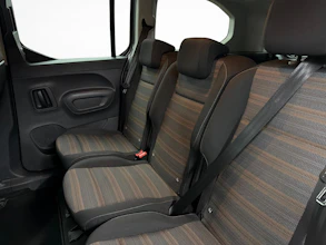 https://vehicle.imgix.net/4314417/75efd715-6dc6-44c5-bb47-bfc9aaefbba9.jpg