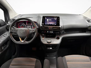 https://vehicle.imgix.net/4314417/af320b44-4fa4-4d74-b06c-ca8f11e05499.jpg