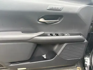 Lexus UX 250h F-Sport