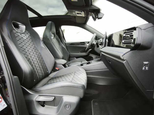 VW Tiguan 2.0 TSI R-Line DSG 4motion