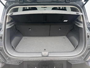 https://vehicle.imgix.net/4314449/f0229412-0810-4c3c-8149-83330d1ae31e.jpg