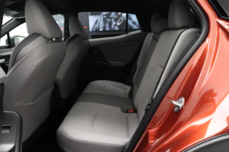 https://vehicle.imgix.net/4314558/9b2b9ed0-8f4f-49a8-a42b-4e254eaadbef.JPG