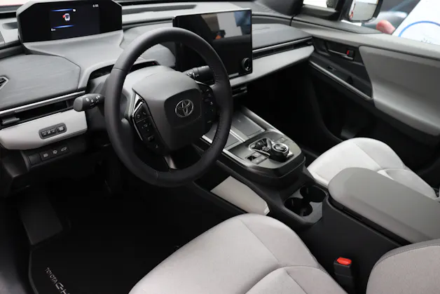 Toyota C-HR+ Premium AWD