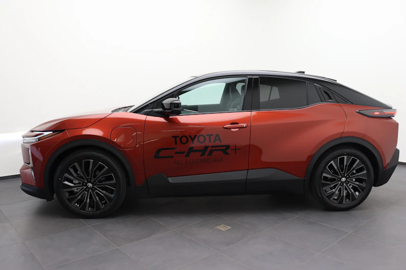 image du véhicule TOYOTA C-HR+