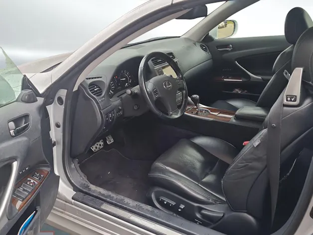 Lexus IS Cabriolet 250C Edition
