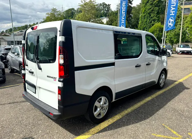 Renault Trafic Ene dCi120 2.0 Bus L1H1 Erhöhte Nutzlast 1601 KG
