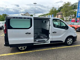 Renault Trafic Ene dCi120 2.0 Bus L1H1 Erhöhte Nutzlast 1601 KG