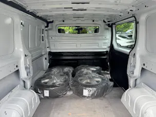 Renault Trafic Ene dCi120 2.0 Bus L1H1 Erhöhte Nutzlast 1601 KG