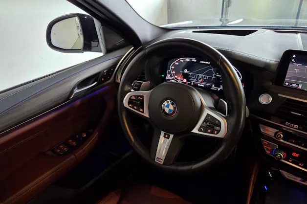 BMW X4 M40d