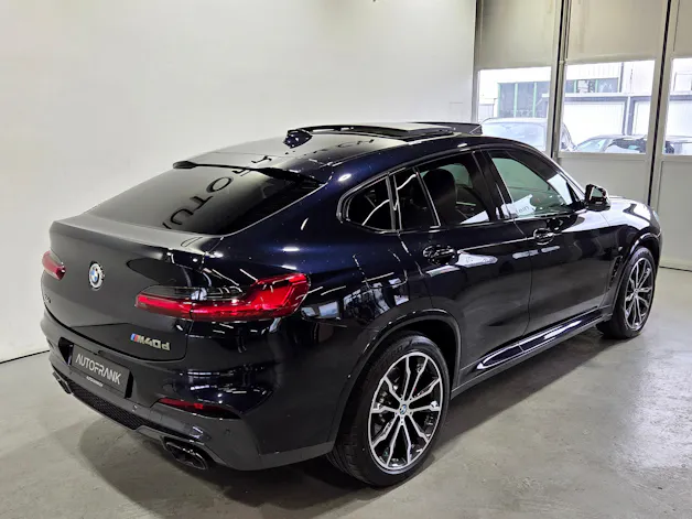 BMW X4 M40d