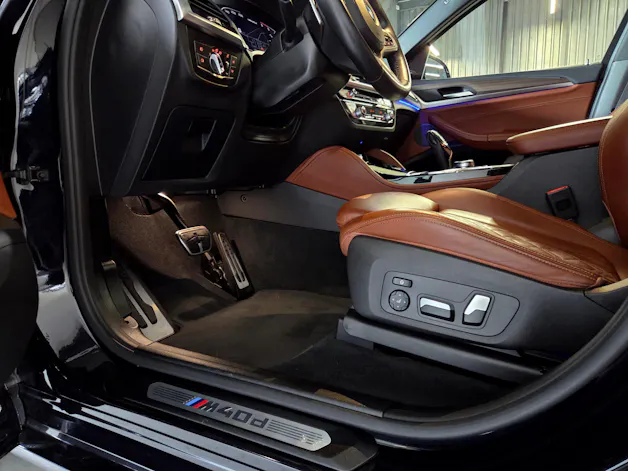 BMW X4 M40d