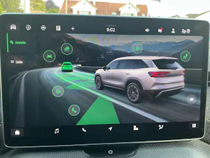 Škoda Kodiaq 2.0 TSI 204 PS 4x4 SELECTION *** PANORAMAGLASDACH, ANHÄNGEKUPPLUNG & 7 SITZER ***