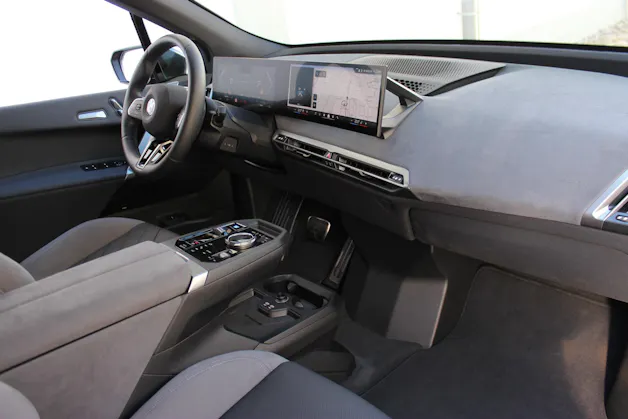 BMW iX xDrive60 M Sport Pro *0.9%-LEASINGAKTION*