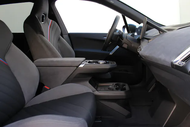 BMW iX xDrive60 M Sport Pro *0.9%-LEASINGAKTION*