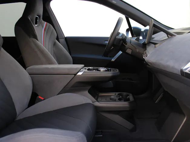 BMW iX xDrive60 M Sport Pro *0.9%-LEASINGAKTION*