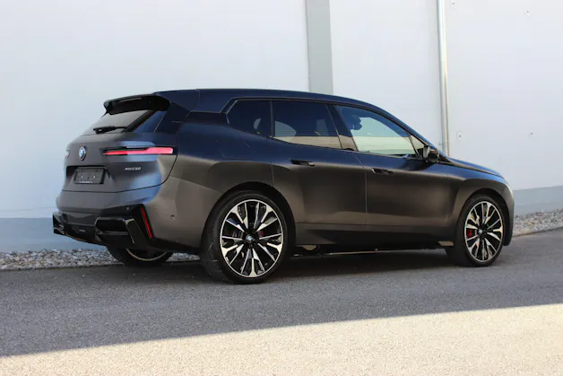 BMW iX xDrive60 M Sport Pro *0.9%-LEASINGAKTION*