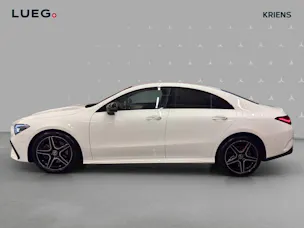 Mercedes-Benz CLA 200 - AMG / DISTRONIC / Rückfahrkamera / Leder / PRE SAFE