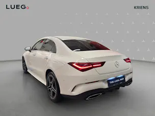 Mercedes-Benz CLA 200 - AMG / DISTRONIC / Rückfahrkamera / Leder / PRE SAFE