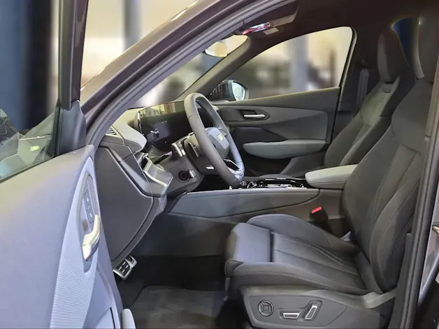 Audi Q3 SUV TFSI quattro 150 kW S tronic Daytonagrau Perleffekt