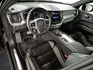 Volvo XC60 2.0 B4 MH R-Design AWD