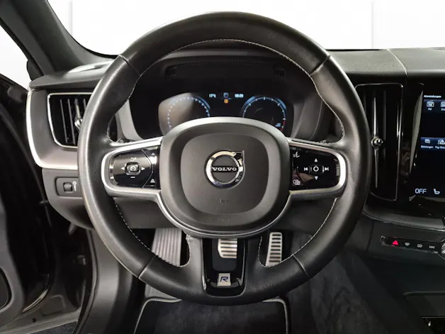 Volvo XC60 2.0 B4 MH R-Design AWD