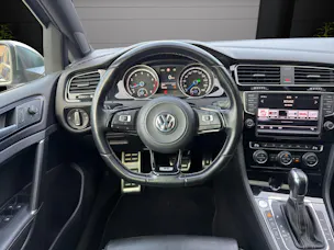 VW Golf 2.0 TSI R 4Motion DSG