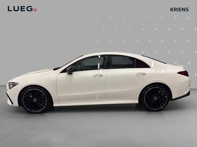 Mercedes-Benz CLA 220 4M - AMG / Rückfahrkamera / Ambiente-Licht