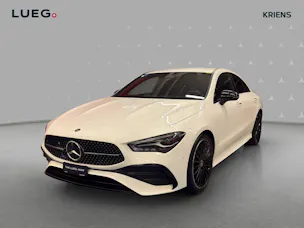 Mercedes-Benz CLA 220 4M - AMG / Rückfahrkamera / Ambiente-Licht