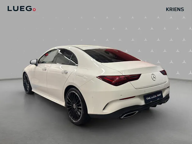 Mercedes-Benz CLA 220 4M - AMG / Rückfahrkamera / Ambiente-Licht