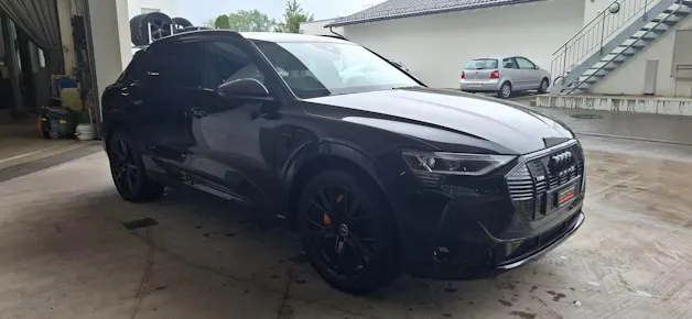 Audi e-tron 55 S Line Black Edition quattro