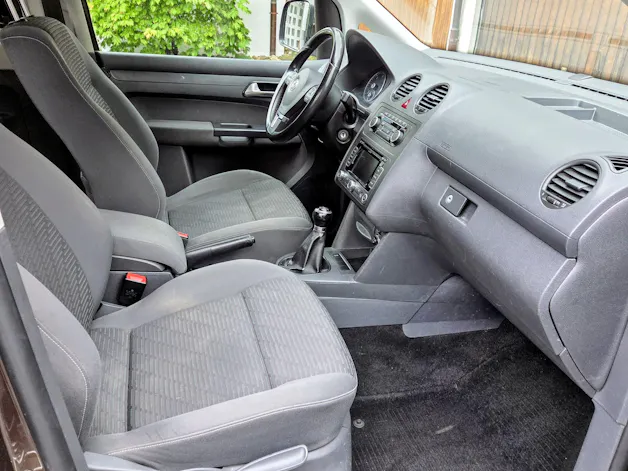 VW Caddy Comfortline - 1,6lt - TDI - aménagé