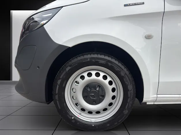 Mercedes-Benz eVito 129 Lang Profesional