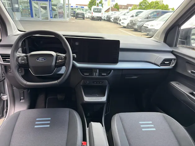 Ford E-Tourneo Courier Active