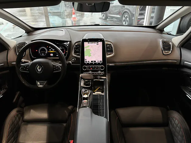 Renault Espace 2.0 dCi Initiale Paris EDC 6