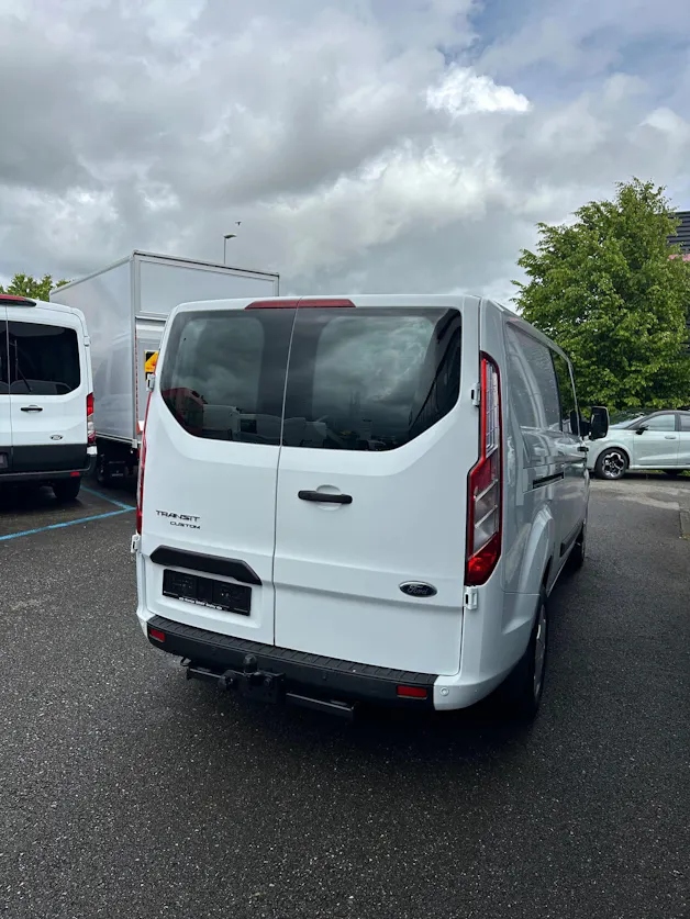Ford Transit Custom Van 340 L2 2.0 TDCi 130 Trend
