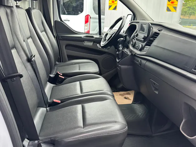 Ford Transit Custom Van 340 L2 2.0 TDCi 130 Trend