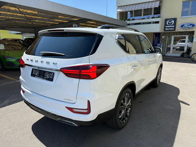 KGM -SsangYong Rexton 2.2 CRDi Blackline 4WD AT